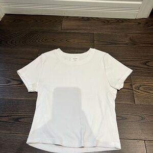 Wilfred White Short Sleeve Ribbed Tee
